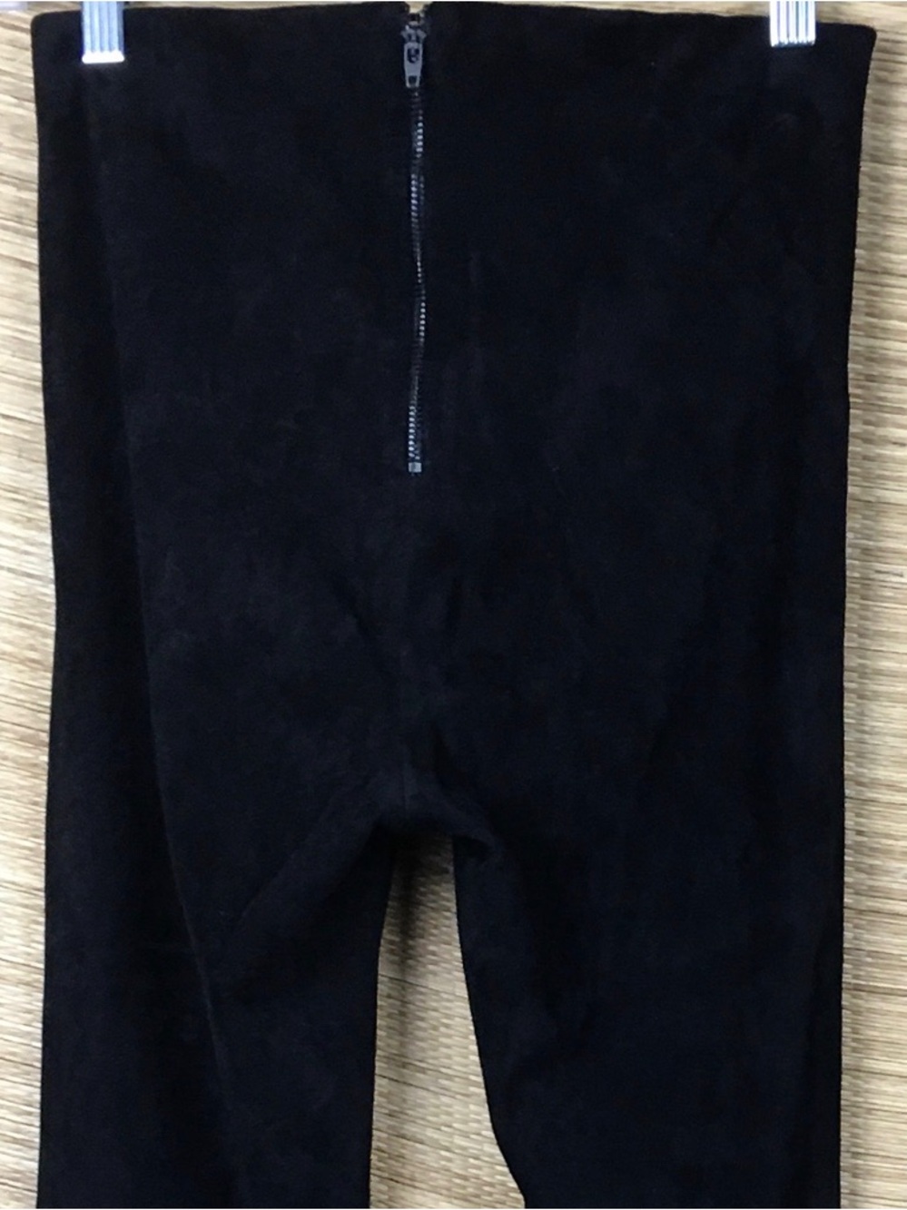 Alice + Olivia Black Lennox Lamb Suede Leggings Sz 4 Real Leather Zip Back $1195 - Picture 8 of 14
